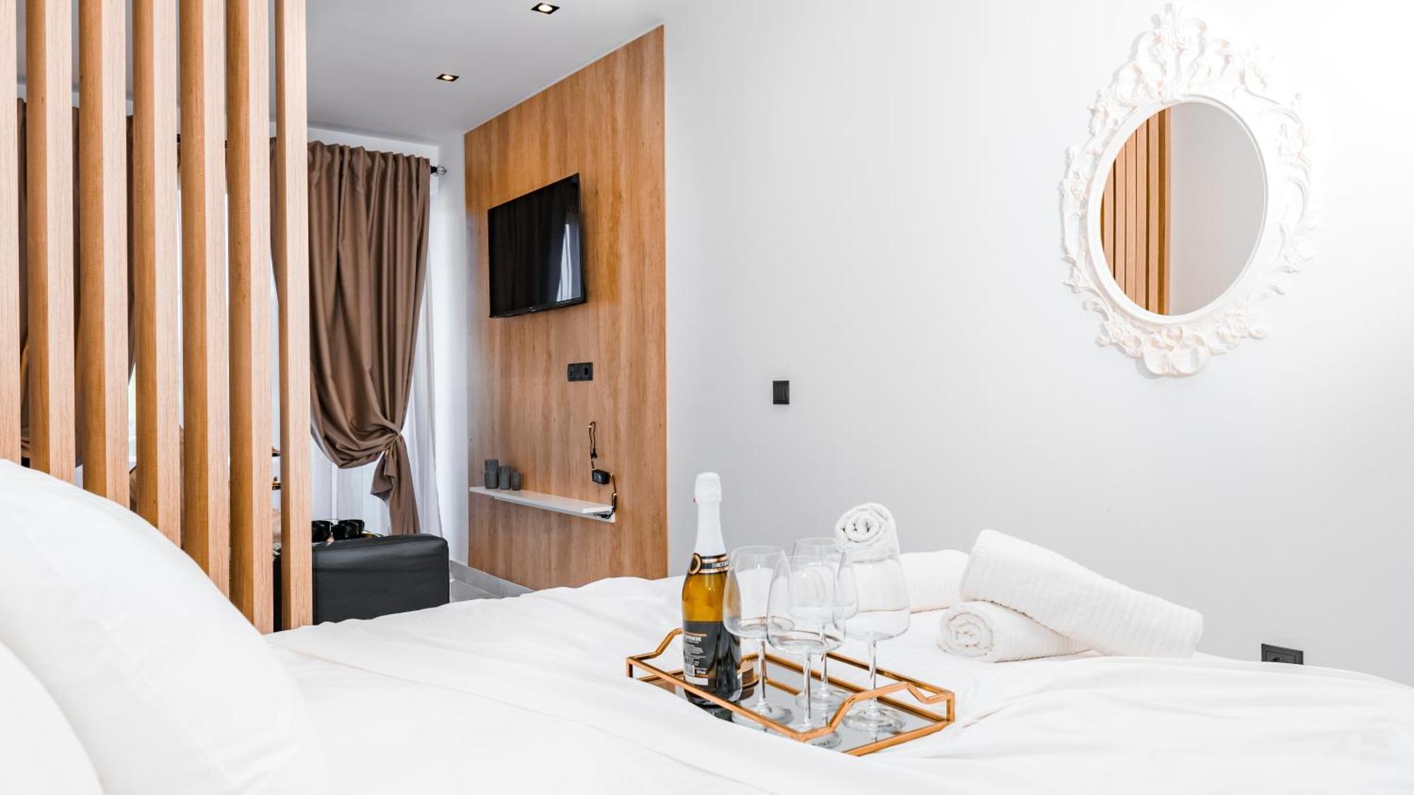 Kallithea Diamond Suite Buitenkant foto